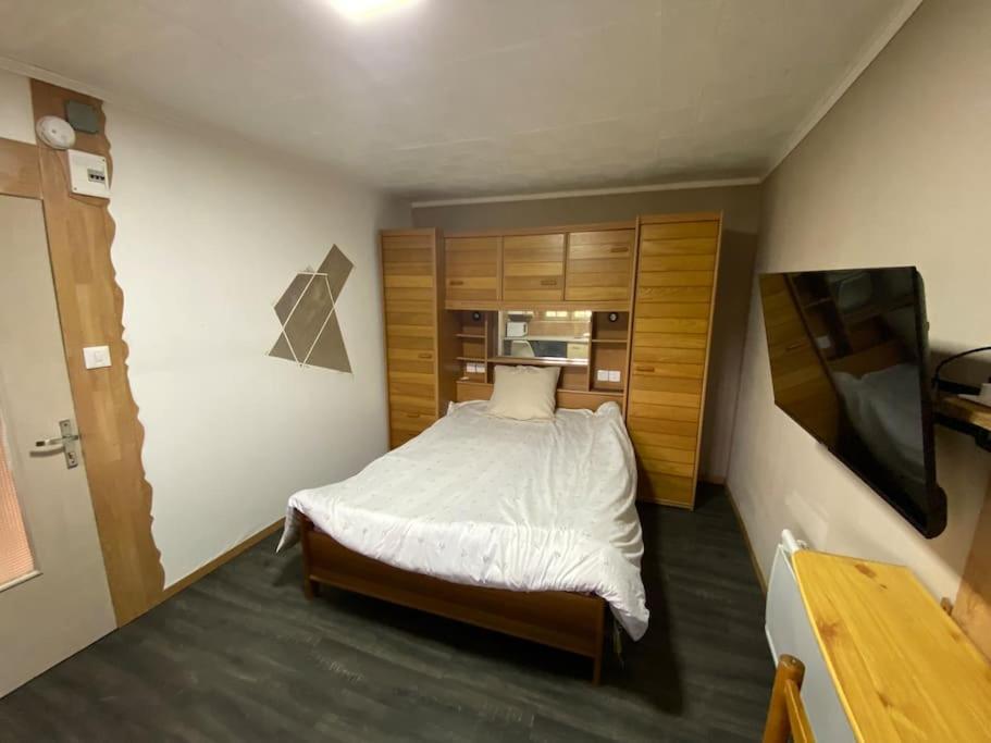 Studio St Florentin 2 Сен-Флорентен Экстерьер фото